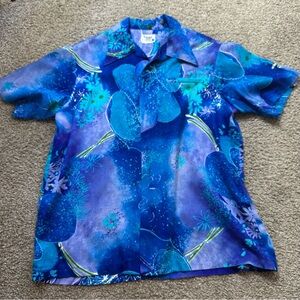 Pacific Isle Blue Floral Men's Shirt 🦩